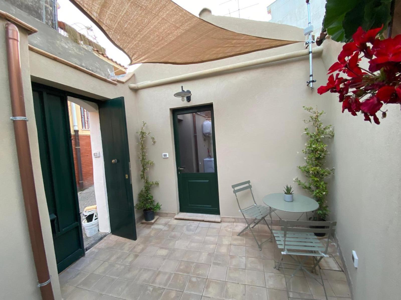 Le 2 Volte Casa Vacanza Acireale Buitenkant foto
