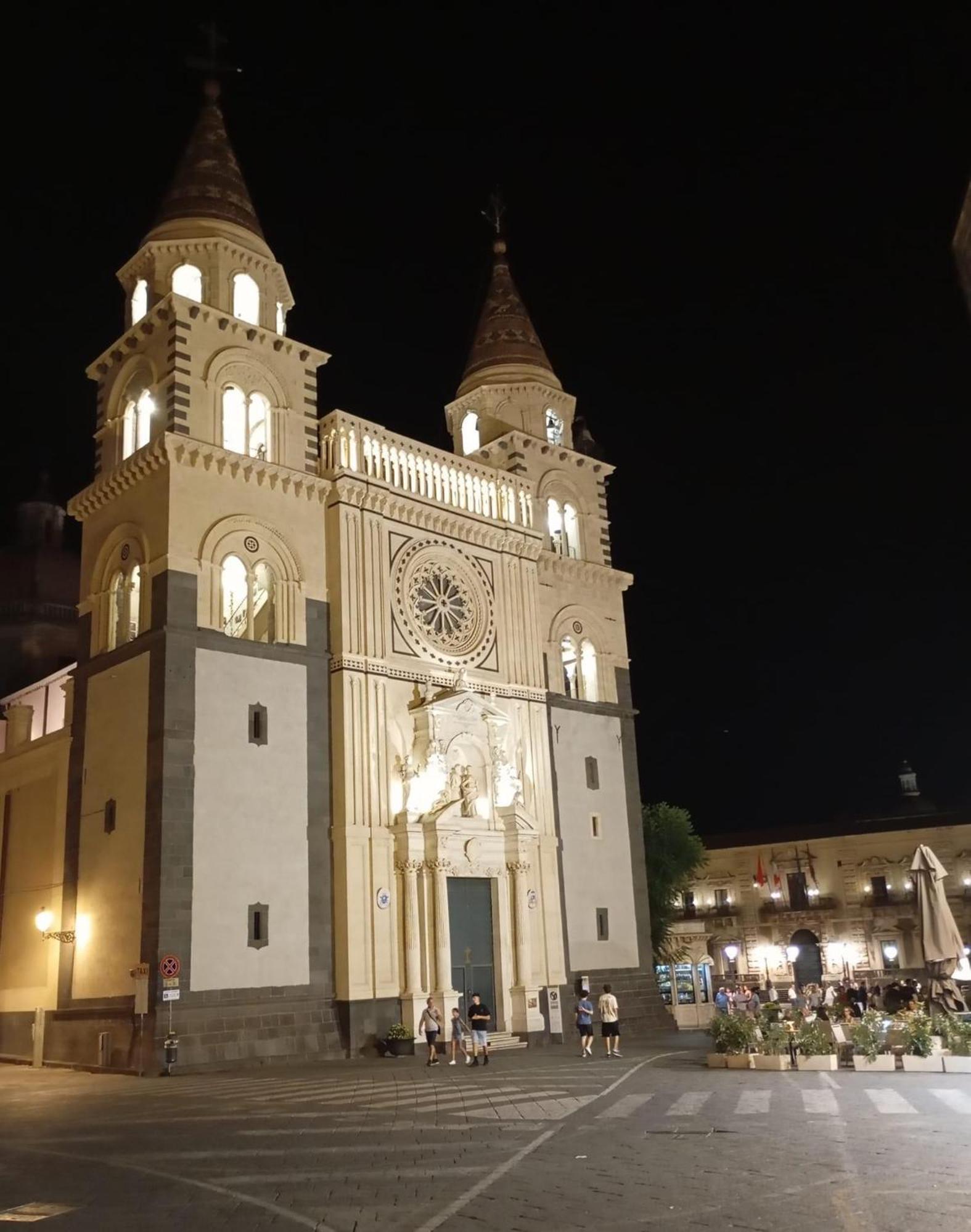 Le 2 Volte Casa Vacanza Acireale Buitenkant foto